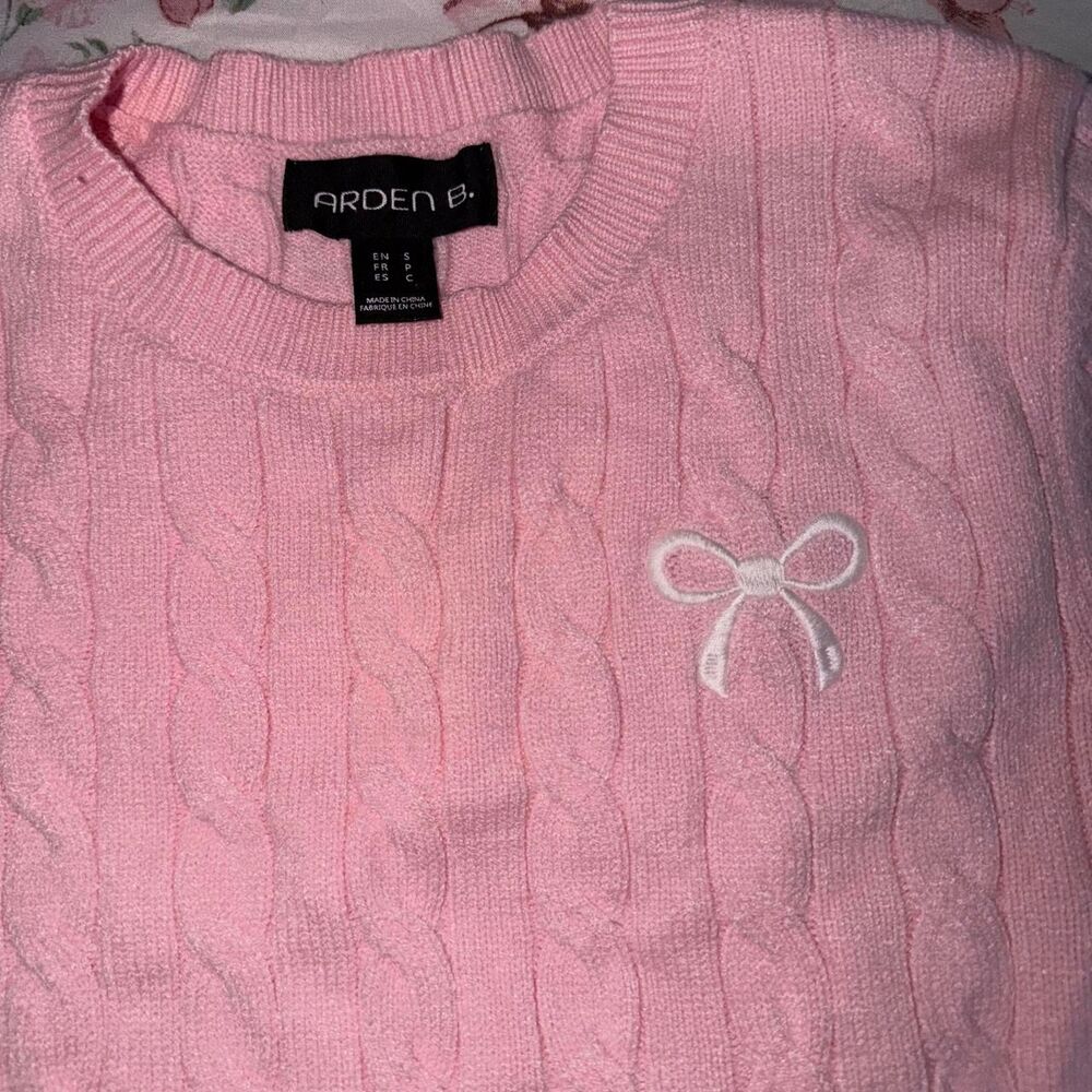 Pink Cable Knit Sweater with Embroidered Bow - Picture 4 of 4